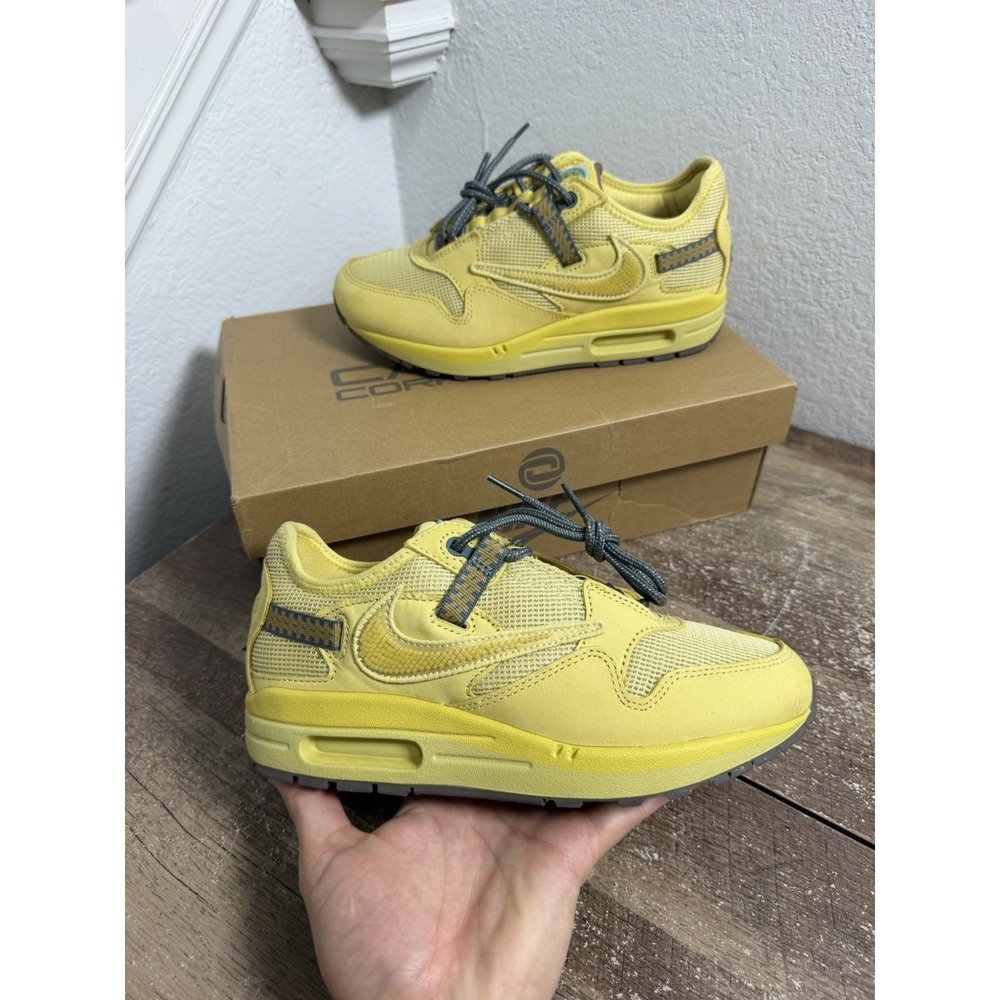 Nike Air Max 1 Travis Scott Cactus Jack Saturn Gold DO9392-700 Size 5.5M 7W